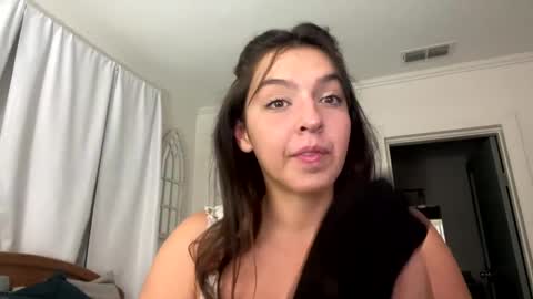 Snapshot of straightoutthetrailer chatting on 10.02.25 lucille beatrice luficer call me lucy online show from 10.02.25