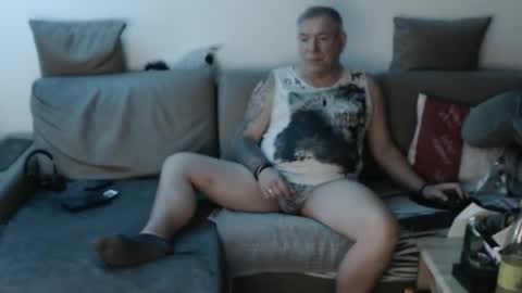 Snapshot of stranger1966 chatting on 09.30.25 Stranger online show from 09.30.25