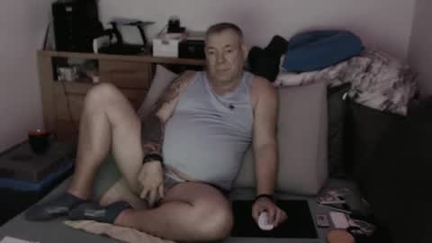 Snapshot of stranger1966 chatting on 10.17.25 Stranger online show from 10.17.25