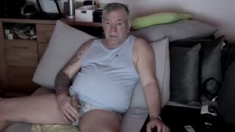 Stranger online show from 03.15.26