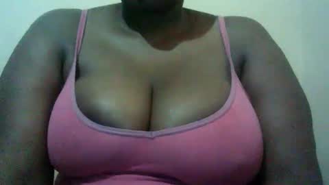 Snapshot of strangerdanger_2 chatting on 10.29.25 strangerdanger_2 online show from 10.29.25