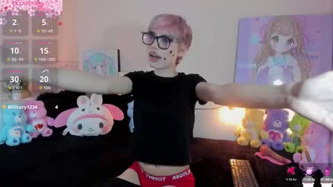 strawberry_kitty_ online show from 12.20.25