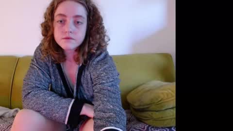 Snapshot of strawberrylotsacake chatting on 10.15.25 Strawberrylotsacake online show from 10.15.25