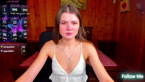 Snapshot of strawberrylux chatting on 01.11.25 Strawberrylux online show from 01.11.25