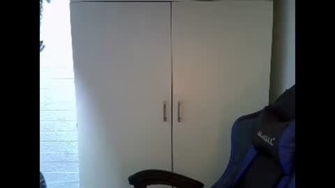 strawberrywine07 online show from 03.07.25