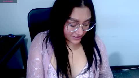 strawlux online show from 03.20.26