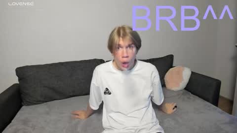 Streis  open pvt online show from 11.23.25