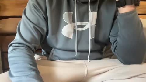 Snapshot of stroking33again chatting on 10.24.25 stroking33again online show from 10.24.25