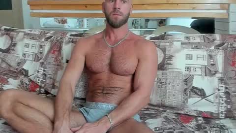 Strong Arni online show from 02.10.25