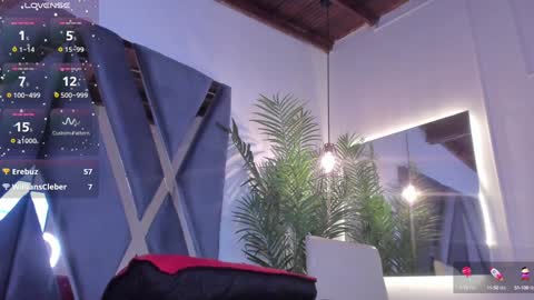 Snapshot of strong_girl_ chatting on 02.07.25 Alexa online show from 02.07.25