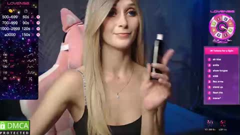 Snapshot of strongalice chatting on 11.14.25 The best athletic body on the site online show from 11.14.25