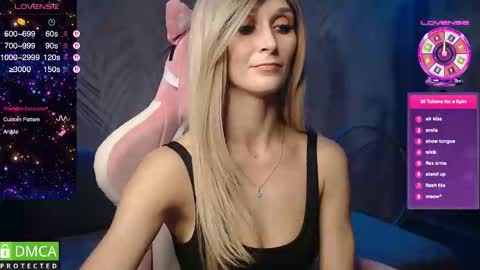 Snapshot of strongalice chatting on 11.27.25 The best athletic body on the site online show from 11.27.25