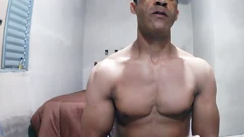 strongdaddyfantastic online show from 07.10.26