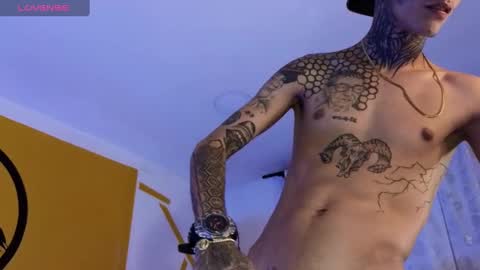 stuart_boy_ online show from 02.05.25