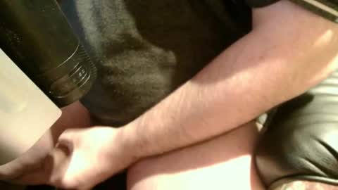 Snapshot of stuartv chatting on 03.25.26 stuartv online show from 03.25.26