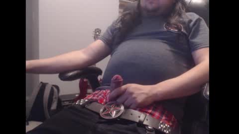 Snapshot of studbeltbro chatting on 09.27.25 studbeltbro online show from 09.27.25