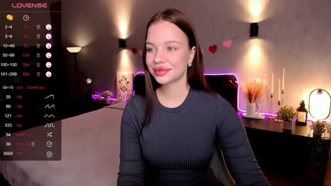 Mary online show from 11.21.25