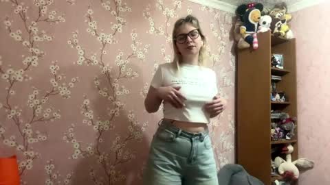 Anna online show from 05.15.26