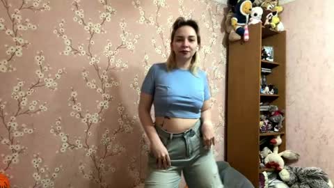 Anna online show from 05.25.26