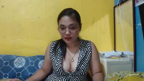 Snapshot of stunningamanda chatting on 01.16.25 stunningamanda online show from 01.16.25