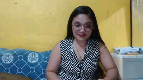 Snapshot of stunningamanda chatting on 01.16.25 stunningamanda online show from 01.16.25