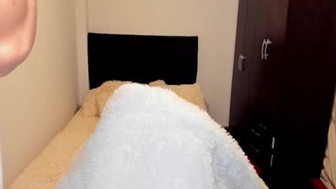 stylish men online show from 09.19.25