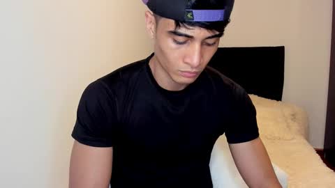 stylish men online show from 09.28.25