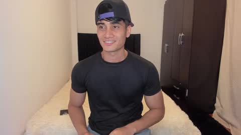 stylish men online show from 10.03.25