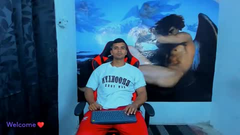 Snapshot of suarez_monkey chatting on 12.05.24 suarez monkey online show from 12.05.24