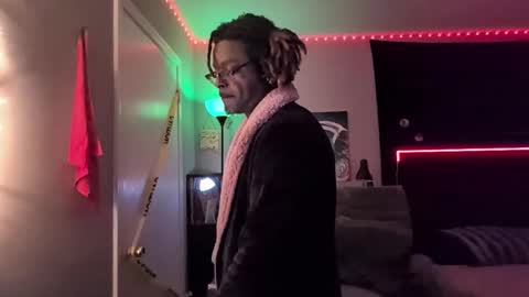 Snapshot of suavechocolatecity chatting on 09.23.25 Hot Chocolate online show from 09.23.25