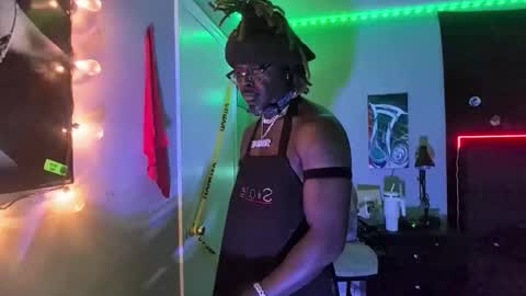 Snapshot of suavechocolatecity chatting on 11.17.25 Hot Chocolate online show from 11.17.25