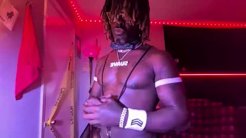 Snapshot of suavechocolatecity chatting on 02.04.26 Hot Chocolate online show from 02.04.26