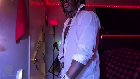 Snapshot of suavechocolatecity chatting on 02.06.26 Hot Chocolate online show from 02.06.26