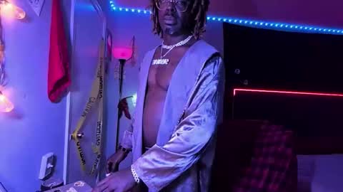 Snapshot of suavechocolatecity chatting on 02.26.26 Hot Chocolate online show from 02.26.26