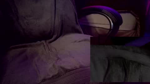 subbiguy00 online show from 10.25.25