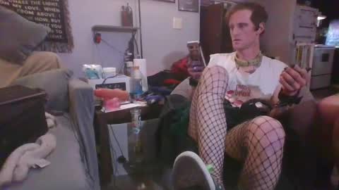 Snapshot of subbydadbod chatting on 03.06.25 subbydadbod online show from 03.06.25