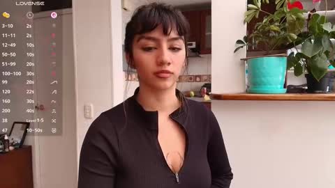 Zoe online show from 12.20.25