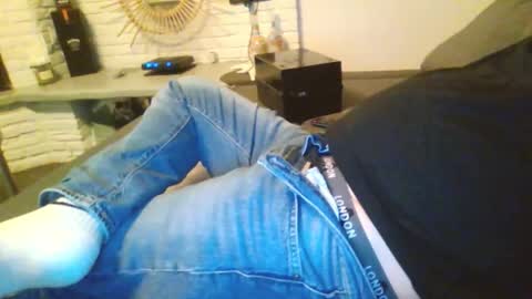 Snapshot of submissivguy chatting on 09.28.25 submissivguy online show from 09.28.25