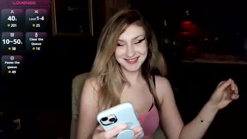 Polly online show from 12.17.24