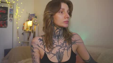 Snapshot of succubus_66 chatting on 03.29.26 succubus_66 online show from 03.29.26