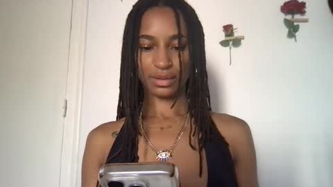 Snapshot of succubussirena chatting on 06.01.26 Succubus Sirena online show from 06.01.26