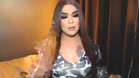 JADE ELYSE online show from 02.04.25
