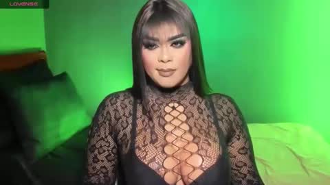 JADE ELYSE online show from 11.06.25