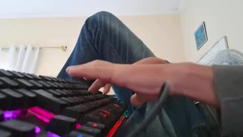 Snapshot of sueliton41 chatting on 02.28.26 sueliton41 online show from 02.28.26