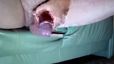 Snapshot of suesser0009 chatting on 07.04.26 Martin sweetboy online show from 07.04.26