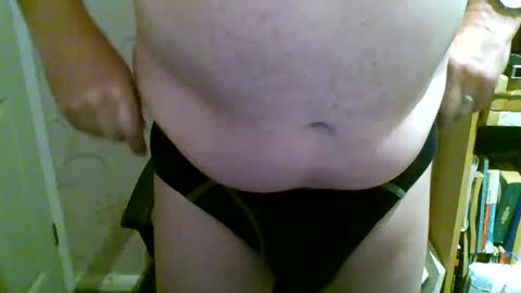 Snapshot of suffolkboy4 chatting on 05.14.26 suffolkboy4 online show from 05.14.26