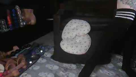 Snapshot of sugacookie69 chatting on 12.15.25 Suga cookie online show from 12.15.25