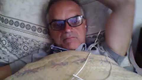 Snapshot of sugar1971 chatting on 04.12.26 paolo online show from 04.12.26