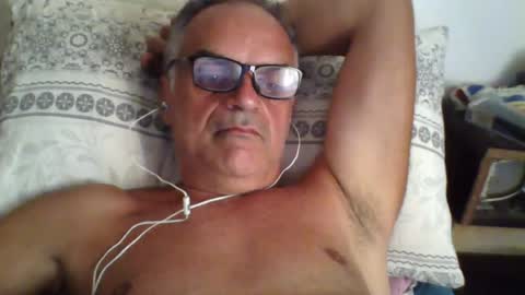 Snapshot of sugar1971 chatting on 06.22.26 paolo online show from 06.22.26