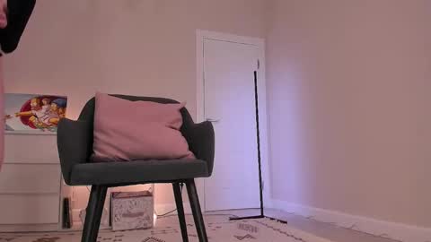 Snapshot of sugar_club chatting on 03.05.25 sugar_club online show from 03.05.25